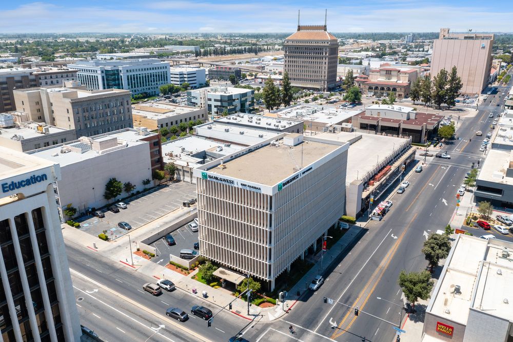Office Space Available in Excellent Condition & Move-In Ready : 1221 Van Ness Ave, Fresno, CA 93721